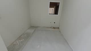 Get In Touch Now To Buy A Prime Location 1500 Square Feet Flat In Tariq Road