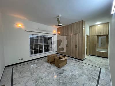 One Kanal Portion Available For Rent In DHA Islamabad One Kanal Portion Available For Rent In DHA Islamabad
