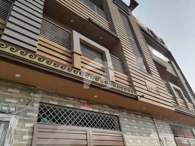 گلبرگ پشاور میں 9 مرلہ عمارت 6.0 کروڑ میں برائے فروخت۔ گلبرگ پشاور میں 9 مرلہ عمارت 6.0 کروڑ میں برائے فروخت۔