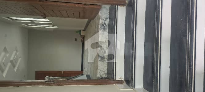 600 Yard First Floor Portion Brand New 600 Yard First Floor Portion Brand New
