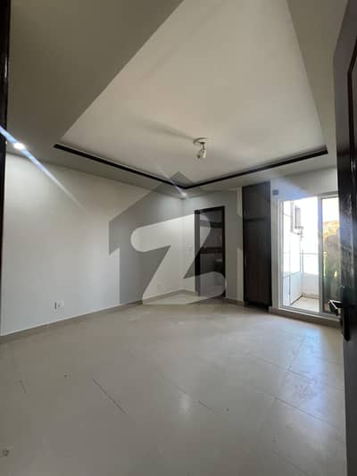 Flat Available For Rent