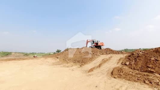 NEW CDA SECTOR C-16(50*90) PLOT FOR SALE ON MAIN EAST SERVICE ROAD.
