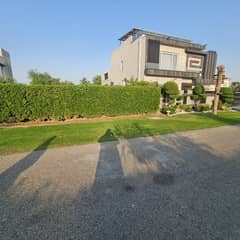ONE KANAL PLOT 100 FEET ROAD IDEAL LOCATION NEAR TO MAIN ROAD