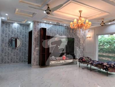 Gorgeous 5 Marla House For sale Available In Bahria Town - Sector C