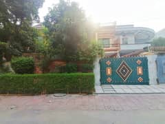Ready To Buy A Prime Location House In Johar Town Phase 1 - Block F2 Lahore