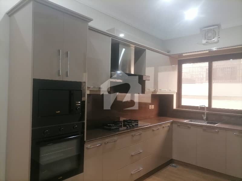 700 Square Yards House In F-7 Is Available For Rent 700 Square Yards House In F-7 Is Available For Rent