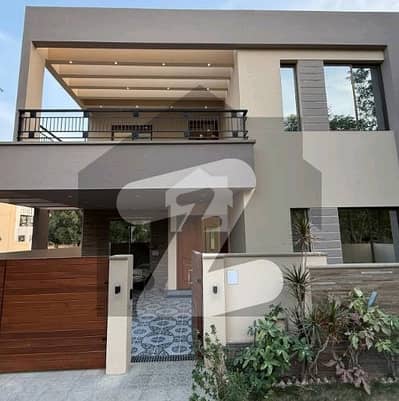 A Prime Location House Of 272 Square Yards In Bahria Town - Precinct 1 A Prime Location House Of 272 Square Yards In Bahria Town - Precinct 1
