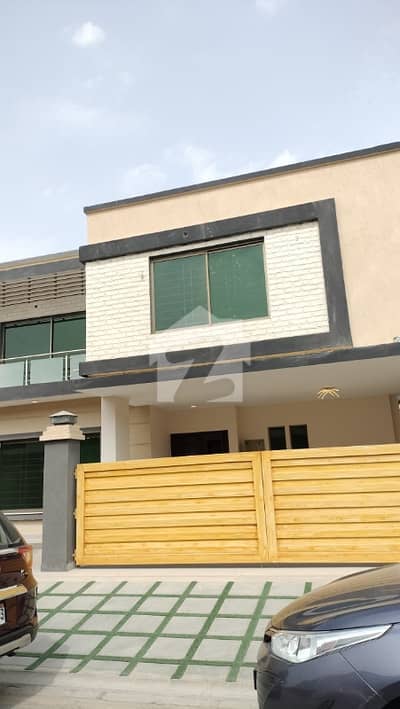 Askari 6 SU House, 375 SQ Yards, Prime Location For Sale