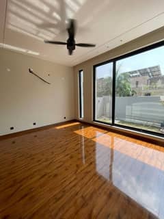 Beautiful Kanal Upper Portion Available For Rent Reasonable Price Hot Location