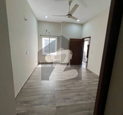 10 Marla Upper Portion Available For Rent In LDA 10 Marla Upper Portion Available For Rent In LDA