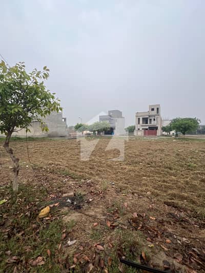 29 MARLA MOST BEAUTIFUL PRIME LOCATION RESIDENTIAL PLOT FOR SALE IN NEW LAHORE CITY PHASE 2 B Block