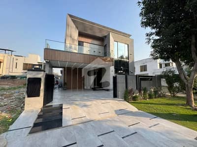 ممتاز سٹی اسلام آباد میں 5 کمروں کا 10 مرلہ مکان 4.1 کروڑ میں برائے فروخت۔