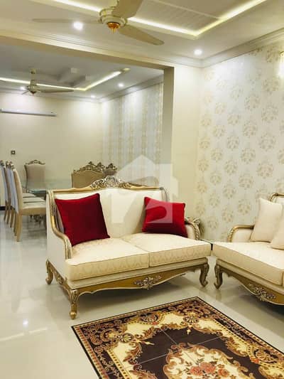 Luxury Triple Storey House 40x80 For Sale In G-11/2 Islamabad