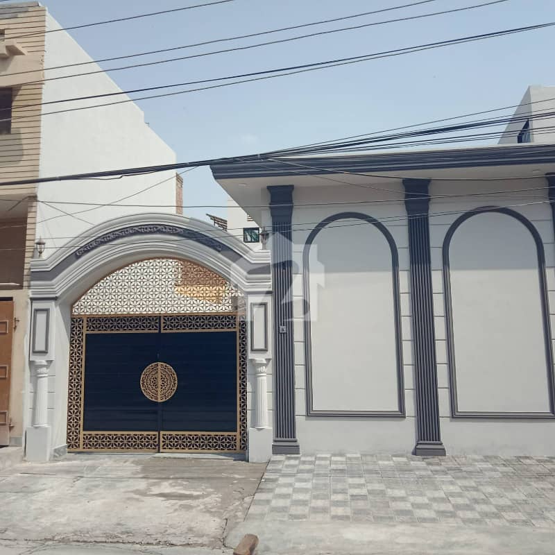 جمال پورہ ملتان میں 7 کمروں کا 13 مرلہ مکان 4.0 کروڑ میں برائے فروخت۔ جمال پورہ ملتان میں 7 کمروں کا 13 مرلہ مکان 4.0 کروڑ میں برائے فروخت۔