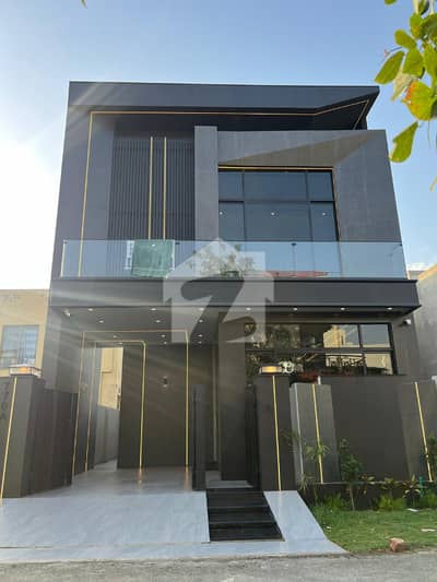 Brand New 5-Marla Modern Marvel Elegant Bungalow For Sale At Super Hot Location Brand New 5-Marla Modern Marvel Elegant Bungalow For Sale At Super Hot Location