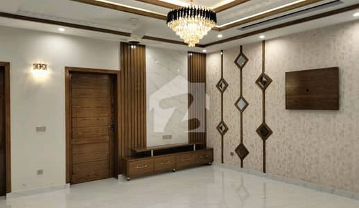 5 Marla House For sale In Bahria Town - Sector C Lahore