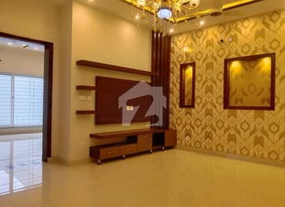 Ideally Located House Of 5 Marla Is Available For sale In Lahore