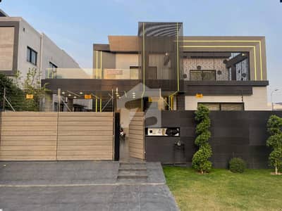 1 KANAL ELEGANT SUPER HOT LOCATED BUNGALOW IS AVAILABLE IN THE BEST BLOCK OF DHA LAHORE.