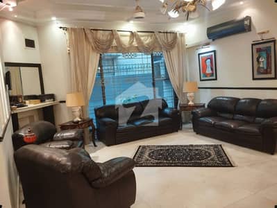 ڈی ایچ اے فیز 4 - بلاک ڈبل اے فیز 4,ڈیفنس (ڈی ایچ اے),لاہور میں 5 کمروں کا 1 کنال مکان 6.95 کروڑ میں برائے فروخت۔ ڈی ایچ اے فیز 4 - بلاک ڈبل اے فیز 4,ڈیفنس (ڈی ایچ اے),لاہور میں 5 کمروں کا 1 کنال مکان 6.95 کروڑ میں برائے فروخت۔