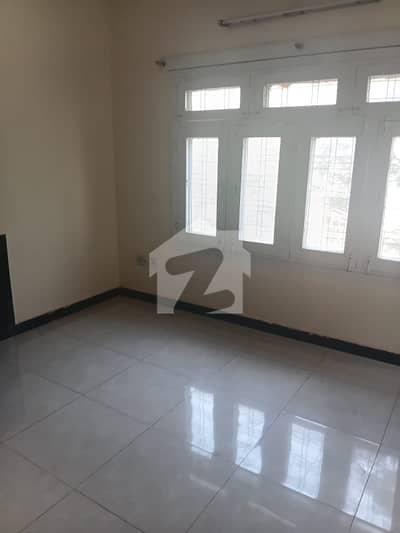 Hayatabad Phase 3 Sector K6 Corner House Available For Sale