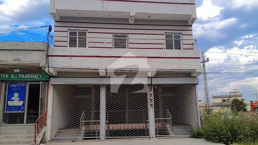 6 Marla Beautiful Commercial Plaza For Sale With Basement Hall