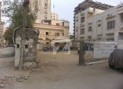 گلستانِ جوہر کراچی میں 16 مرلہ رہائشی پلاٹ 5.75 کروڑ میں برائے فروخت۔
