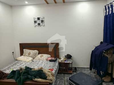 کیولری گراؤنڈ لاہور میں 2 کمروں کا 5 مرلہ بالائی پورشن 45.0 ہزار میں کرایہ پر دستیاب ہے۔ کیولری گراؤنڈ لاہور میں 2 کمروں کا 5 مرلہ بالائی پورشن 45.0 ہزار میں کرایہ پر دستیاب ہے۔