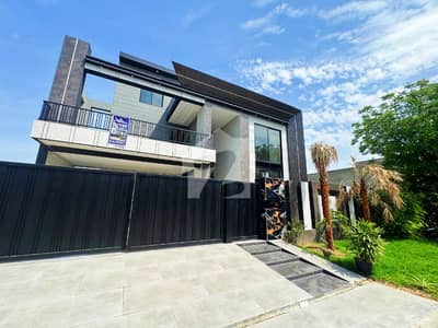 Brand New Luxury House For Sale 6 7 Bathroom 40 Feet Road Demand 650 Lac
