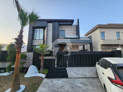 BRAND NEW 1-KANAL ELEGANT AND FULLY FURNISHED SUPER HOT LOCATED BUNGALOW IS AVAILABLE IN THE BEST BLOCK OF DHA LAHORE.