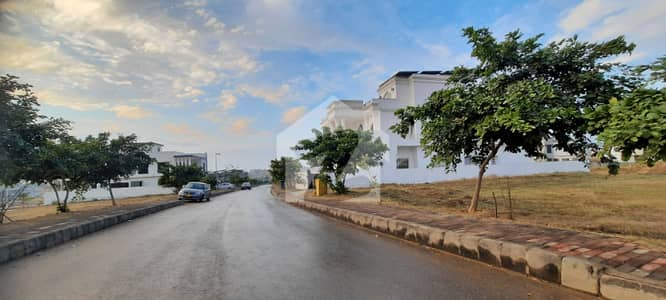 PRIME LOCATION SOLID LAND PLOT FOR SALE