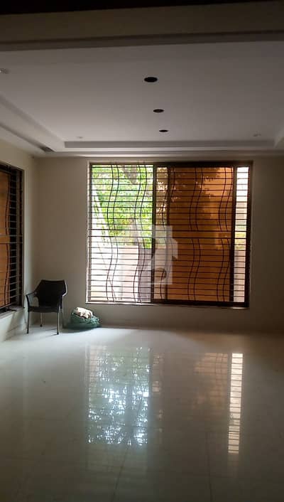 225 Sq Ft (21 Marla) Double Storey House Double Unit With Kanal Basement For Sale