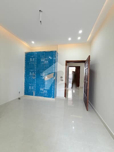 2800 Square Feet Lower Portion For rent In I-8/2