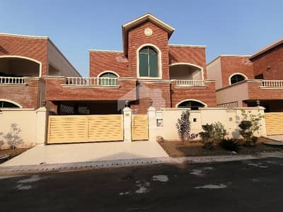عسکری 3 ڈی ایچ اے ڈیفینس,ملتان میں 4 کمروں کا 12 مرلہ مکان 3.5 کروڑ میں برائے فروخت۔