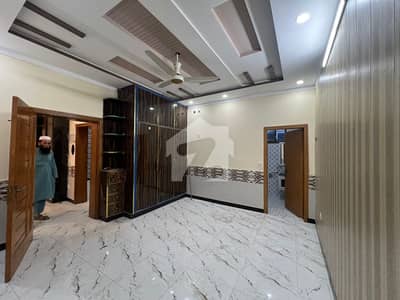 1800 Marla Upper Portion For Rent Is Available In Faisal Town - F-18