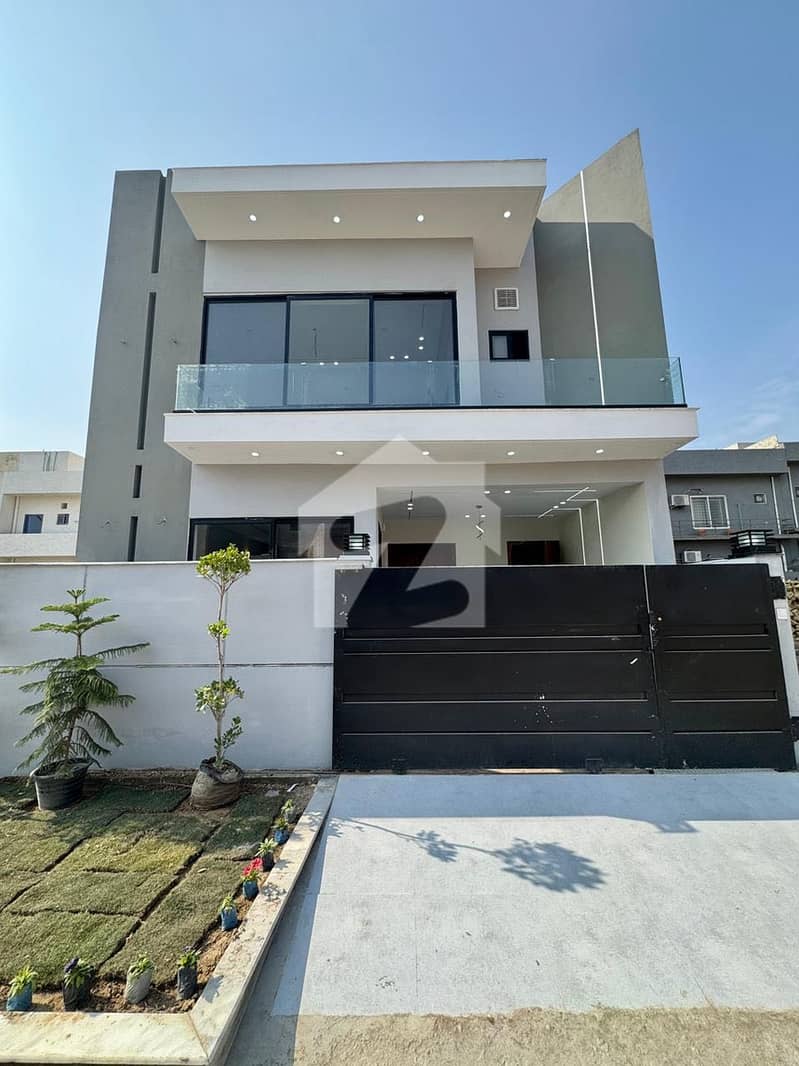 5 Marla Beautiful House In F Block, B17 Islamabad 5 Marla Beautiful House In F Block, B17 Islamabad