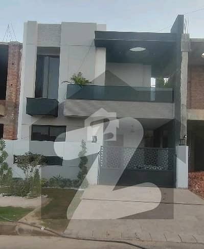 پریمیم ہومز ڈی ایچ اے ڈیفینس,ملتان میں 3 کمروں کا 6 مرلہ مکان 2.35 کروڑ میں برائے فروخت۔