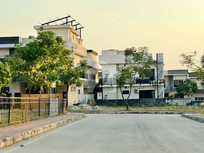 Bahria Enclave Sector C2 , Lane-M Plot for Sale