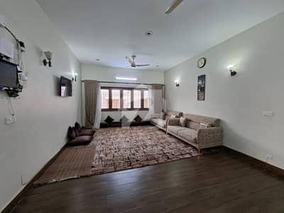 500 Sq. Yd. Double Storey Bungalow For Sale | DHA Phase 4 Karachi | 6 Bedrooms | Above Road Level 500 Sq. Yd. Double Storey Bungalow For Sale | DHA Phase 4 Karachi | 6 Bedrooms | Above Road Level