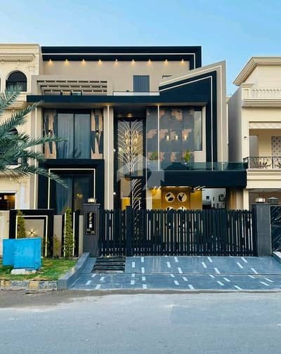 Affordable Prime Location House Of 10 Marla Is Available For sale Affordable Prime Location House Of 10 Marla Is Available For sale