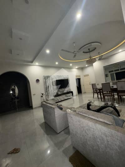 400sqyd Ground Floor, 2021 renovation forRent (Gulshan block4 main road)24hrs line water. 24hrs KE electricity( except for maintenance). Gas load shedding as scheduled. 3 bedrooms with 3 baths, each room has window along with storage room underneath. a palour. kitchen with sink and also dirty sink at the back. living room with an entrance door, with 1 large window and 1 double window on the side. *Code(16504)* 400sqyd Ground Floor, 2021 renovation forRent (Gulshan block4 main road)24hrs line water. 24hrs KE electricity( except for maintenance). Gas load shedding as scheduled. 3 bedrooms with 3 baths, each room has window along with storage room underneath. a palour. kitchen with sink and also dirty sink at the back. living room with an entrance door, with 1 large window and 1 double window on the side. *Code(16504)*