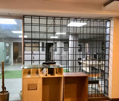 GOOD FIND Fully Furnished Office for Rent in Blue Area Islamabad Location: Jinnah Avenue, Blue Area, Islamabad Size: 3000 Sqft Floor: 2nd Floor