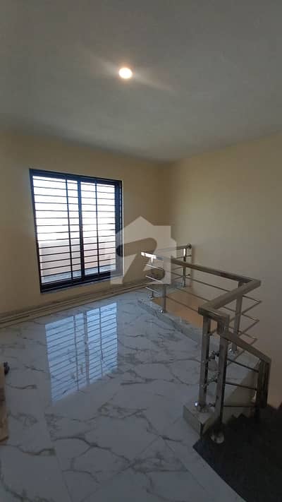 05 marla plot for sale in st 37 g-14/4