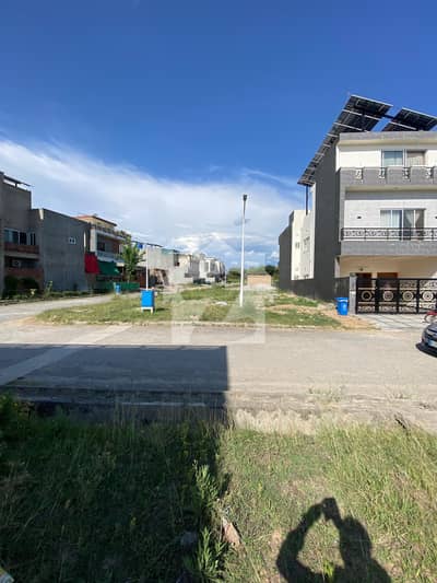 Block M Gulberg Residencia 7 Marla plot Avb