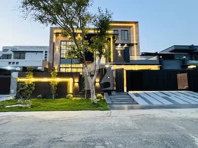 1 KANAL BRAND NEW MODERN END FACING PARK HOUSE FOR SALE 1 KANAL BRAND NEW MODERN END FACING PARK HOUSE FOR SALE