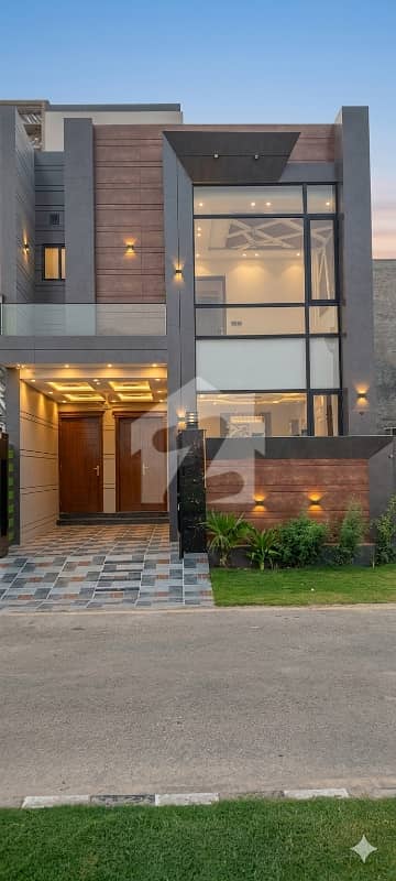 5 Marla Brand New Luxury House | Prime Location | 24/7 Security | Near Parks | Near Mosque | Easy Ring Road Access | Lake City Lahore