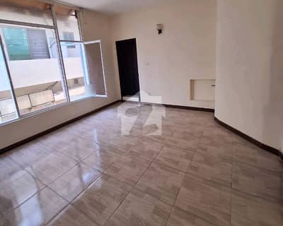 Upper Portion For rent In I-8/3