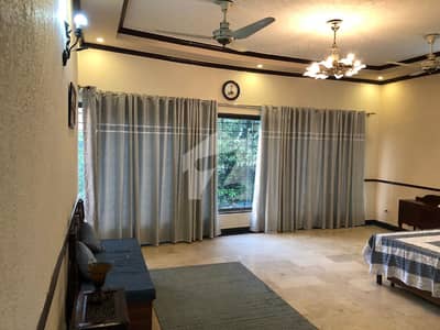 DEFENCE Phase 4 GG Block Non Furnished Upper Portion For Rent