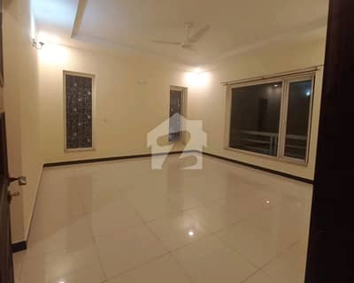Beautifully Constructed Upper Portion Is Available For Rent In I-8/4