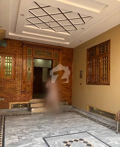 حیات آباد فیز 6 - ایف10 حیات آباد فیز 6,حیات آباد,پشاور میں 9 کمروں کا 7 مرلہ مکان 4.0 کروڑ میں برائے فروخت۔