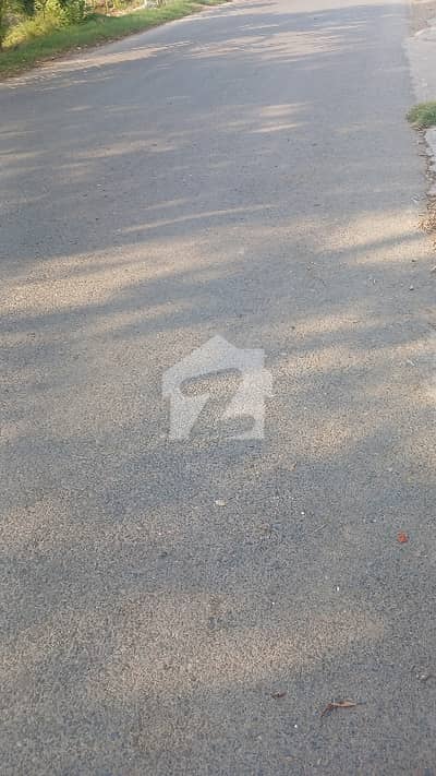 10 Marla Residential plot for sale Lake City Sector M3 Extension 1